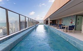 Icon Housi em Boa Viagem Perto do Shopping Recife e a 300m do Mar | By Carpediem